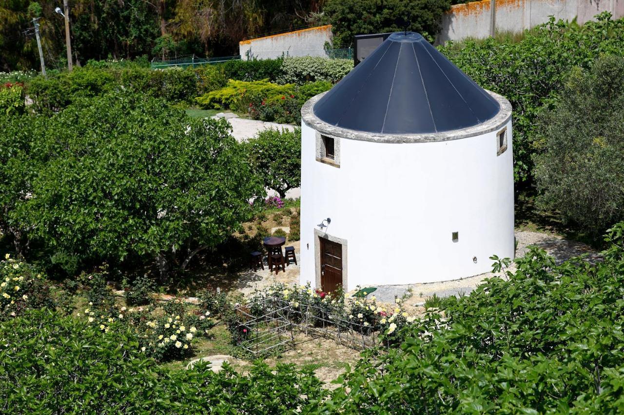 Bed and Breakfast Olá Belém! Cozy Windmill, Stunning views to Lisboa Caparica Exterior foto